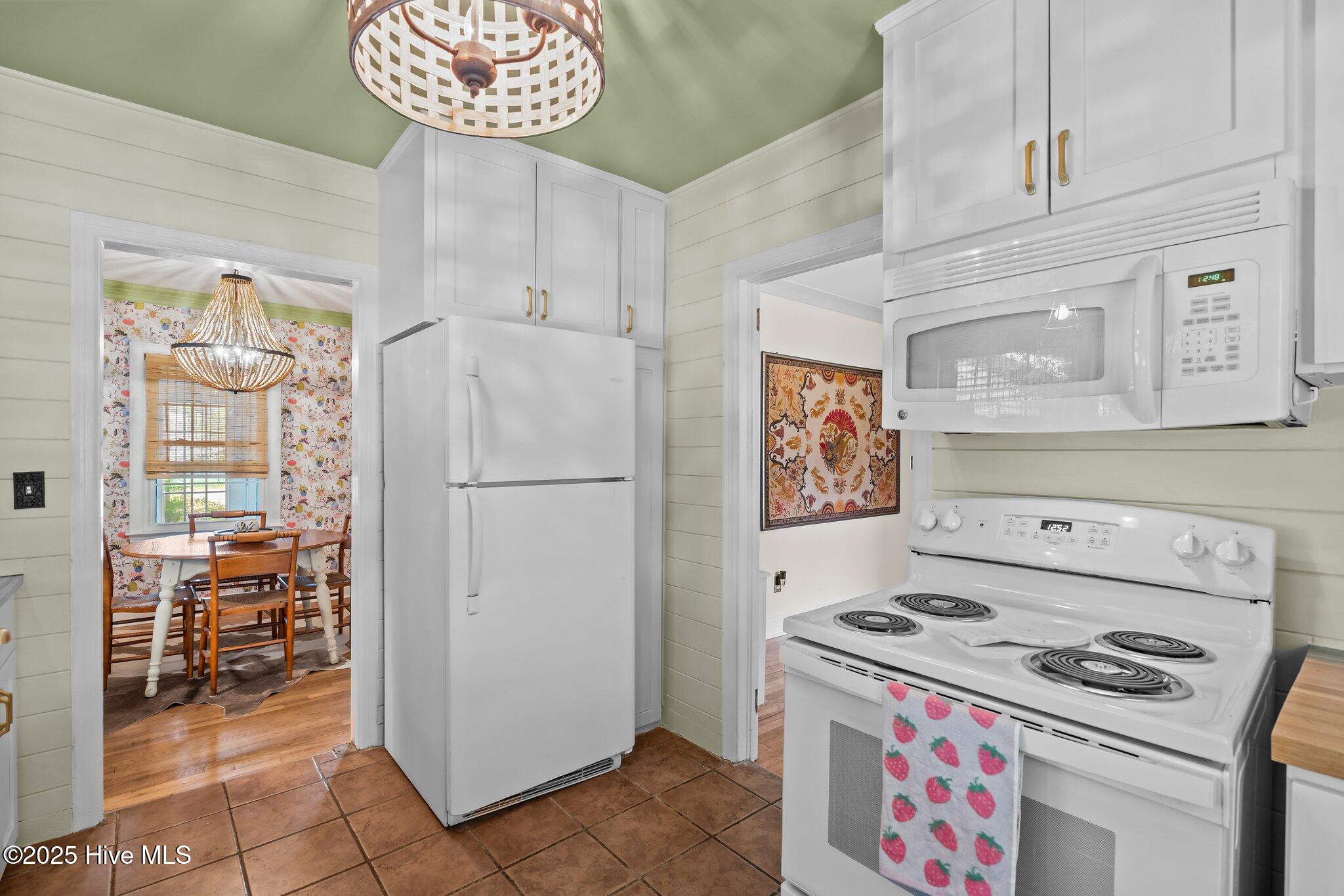 805 North Chestnut Street Aberdeen, NC 28315 - Photo 12 of 50 14c