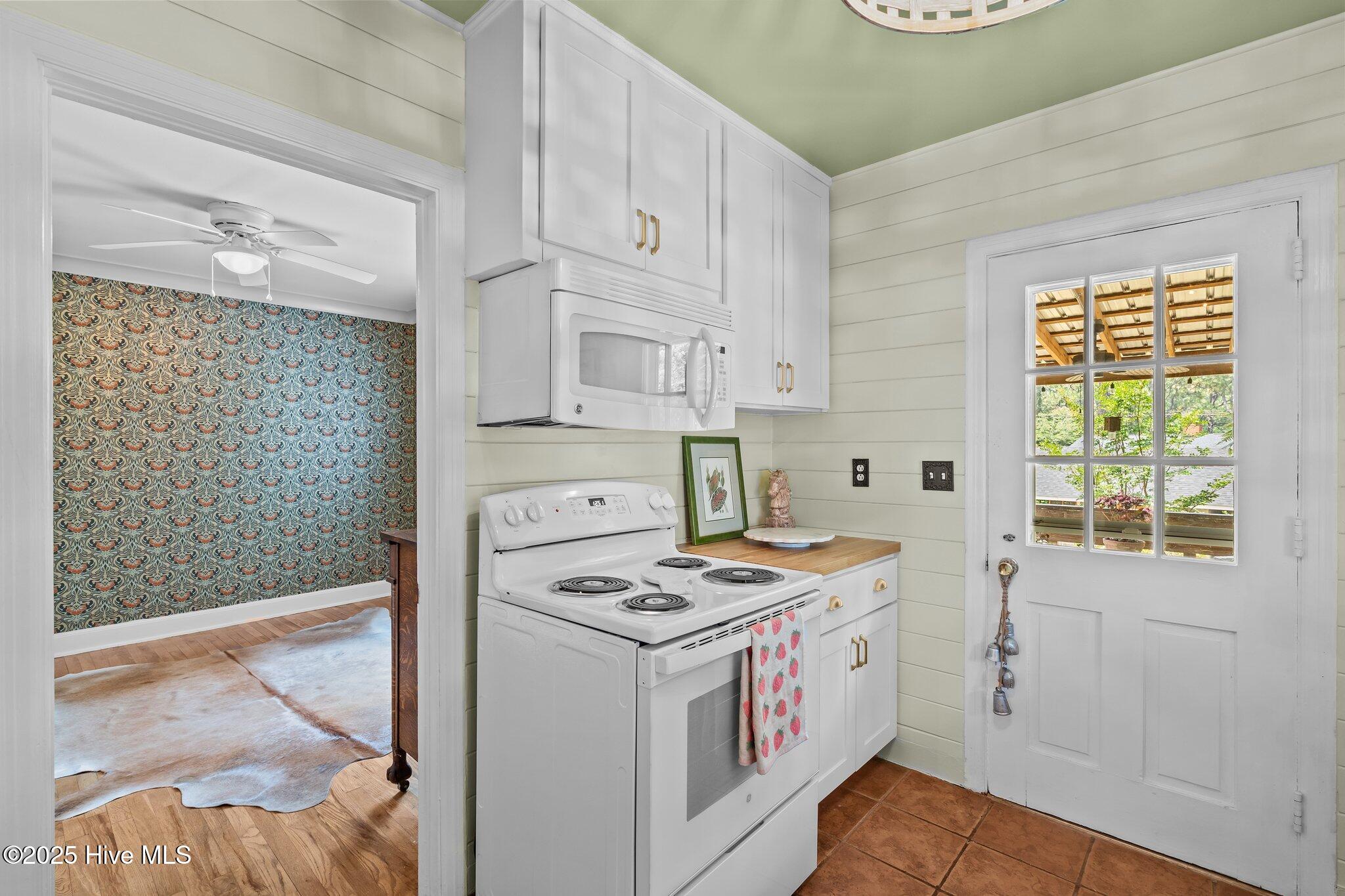 805 North Chestnut Street Aberdeen, NC 28315 - Photo 13 of 50 12c