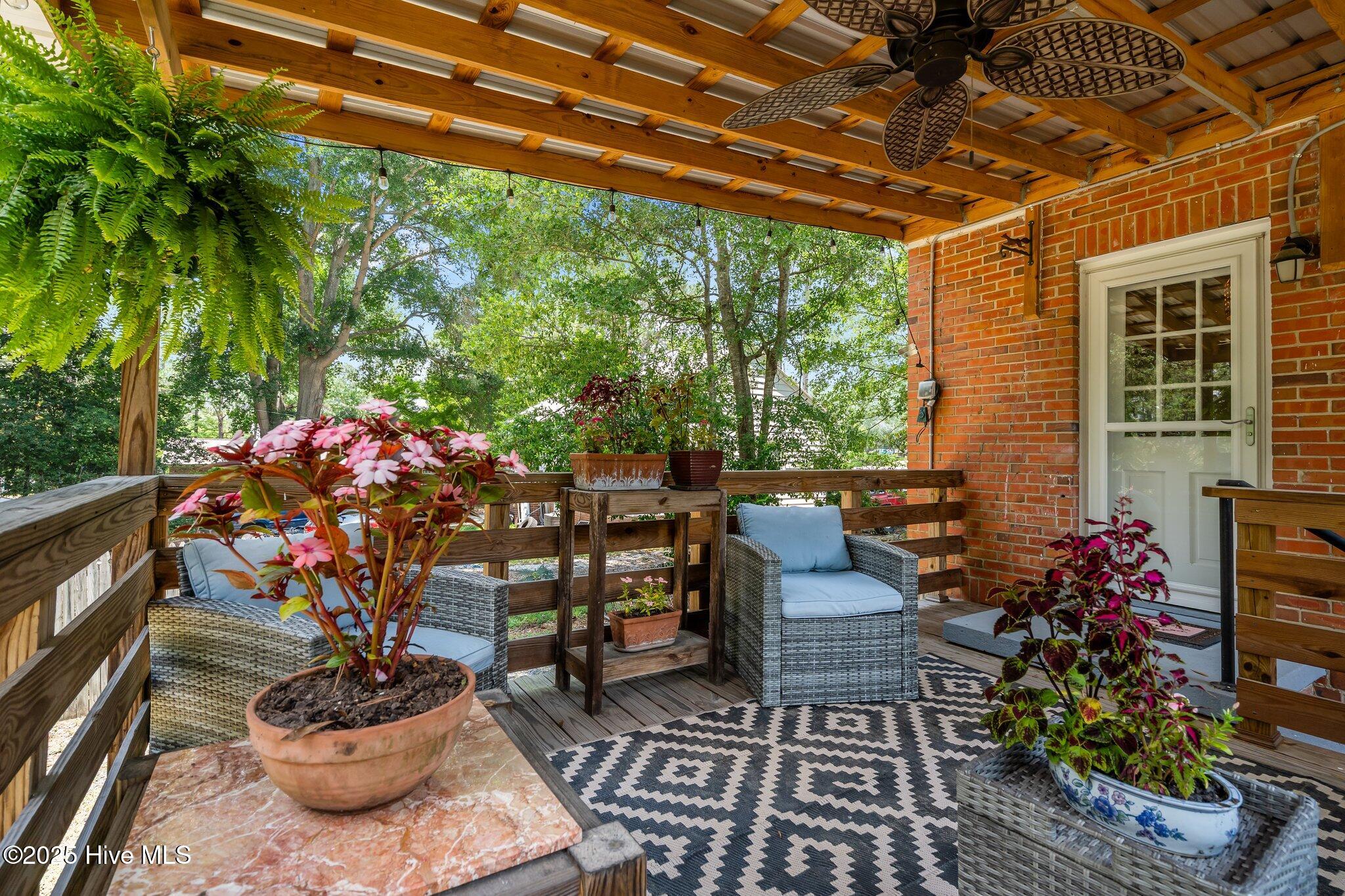 805 North Chestnut Street Aberdeen, NC 28315 - Photo 26 of 50 29c