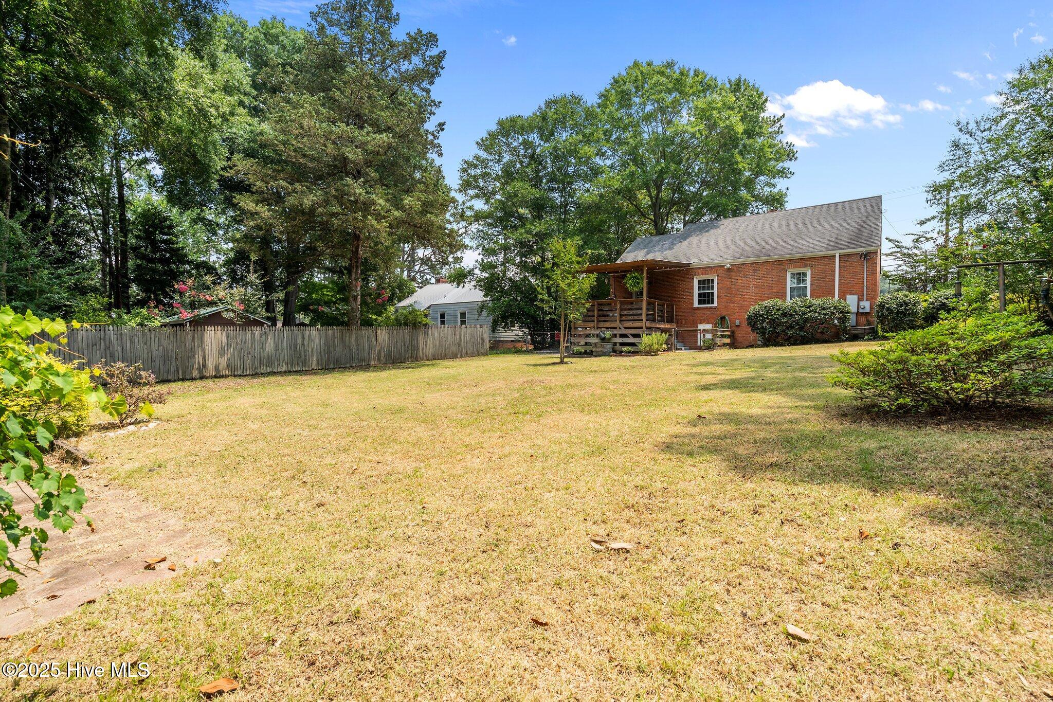 805 North Chestnut Street Aberdeen, NC 28315 - Photo 36 of 50 38c