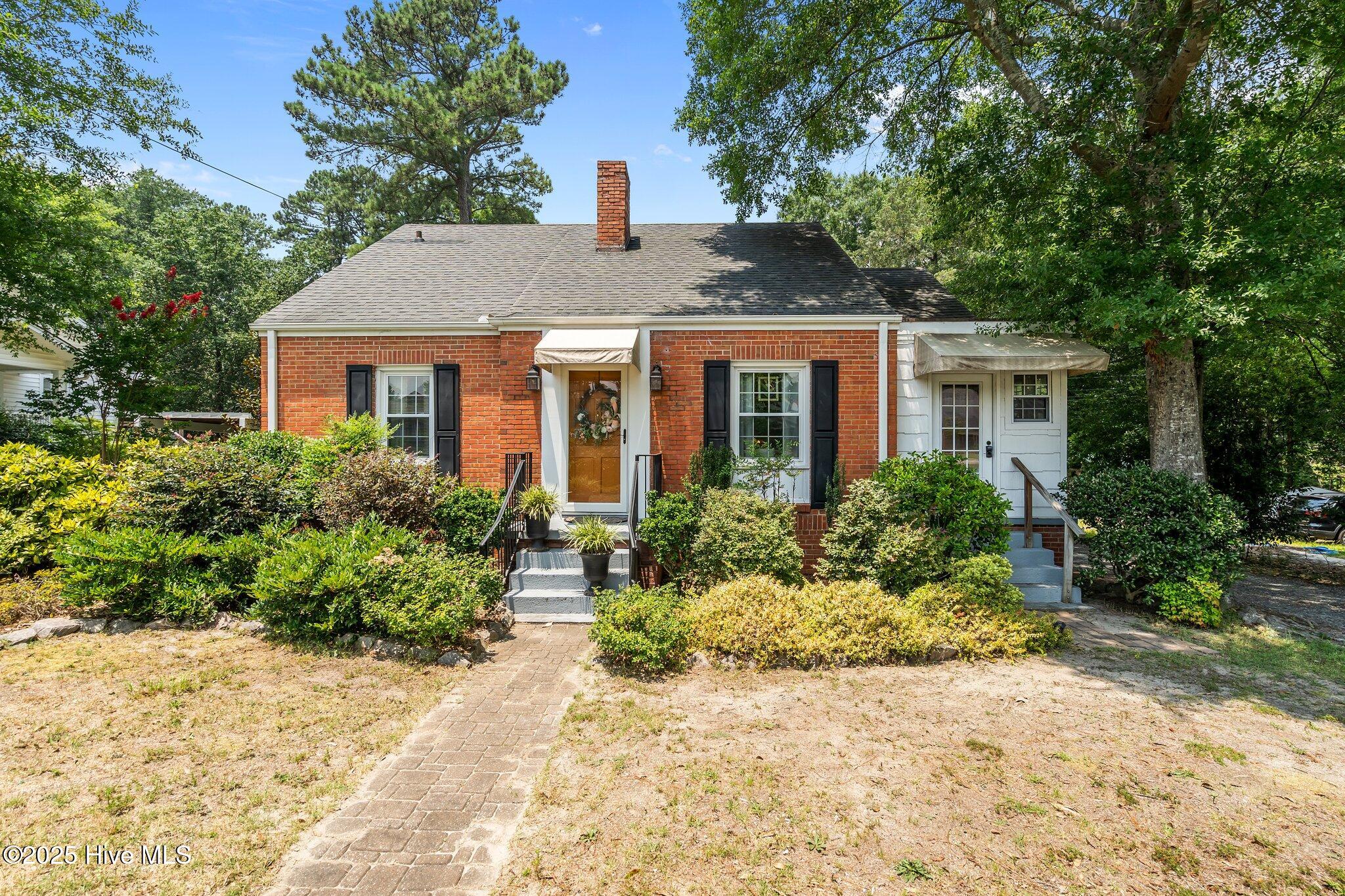 805 North Chestnut Street Aberdeen, NC 28315 - Photo 3 of 50 1c