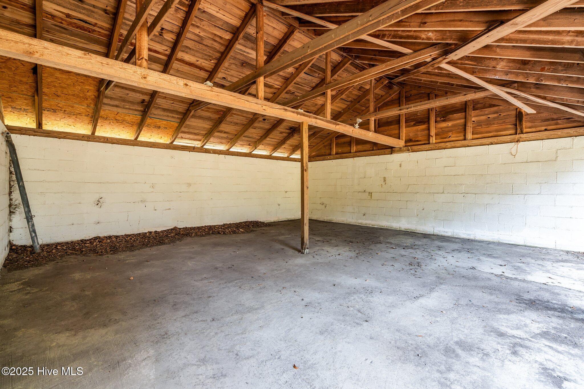 805 North Chestnut Street Aberdeen, NC 28315 - Photo 40 of 50 44c