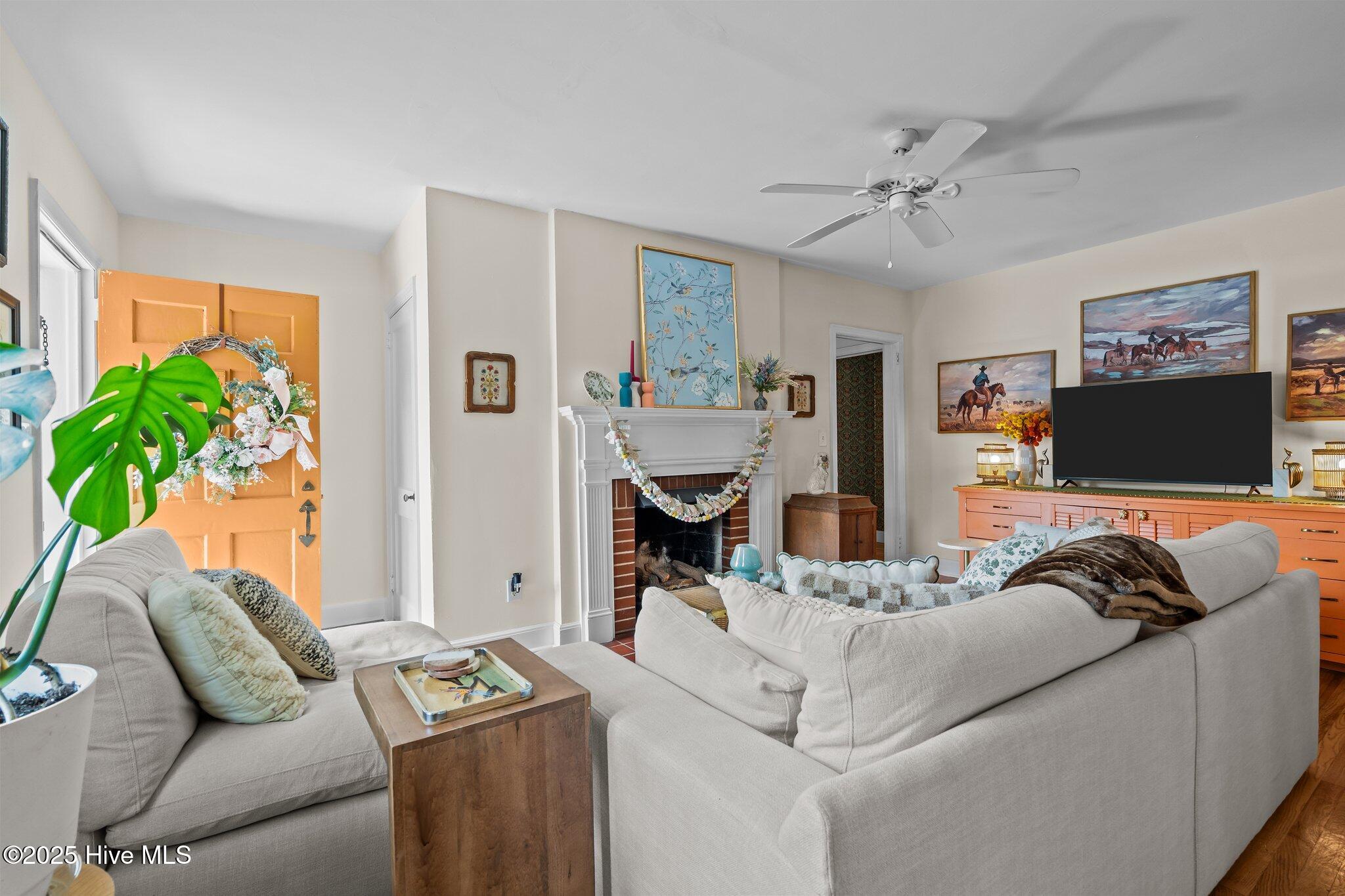 805 North Chestnut Street Aberdeen, NC 28315 - Photo 7 of 50 7c