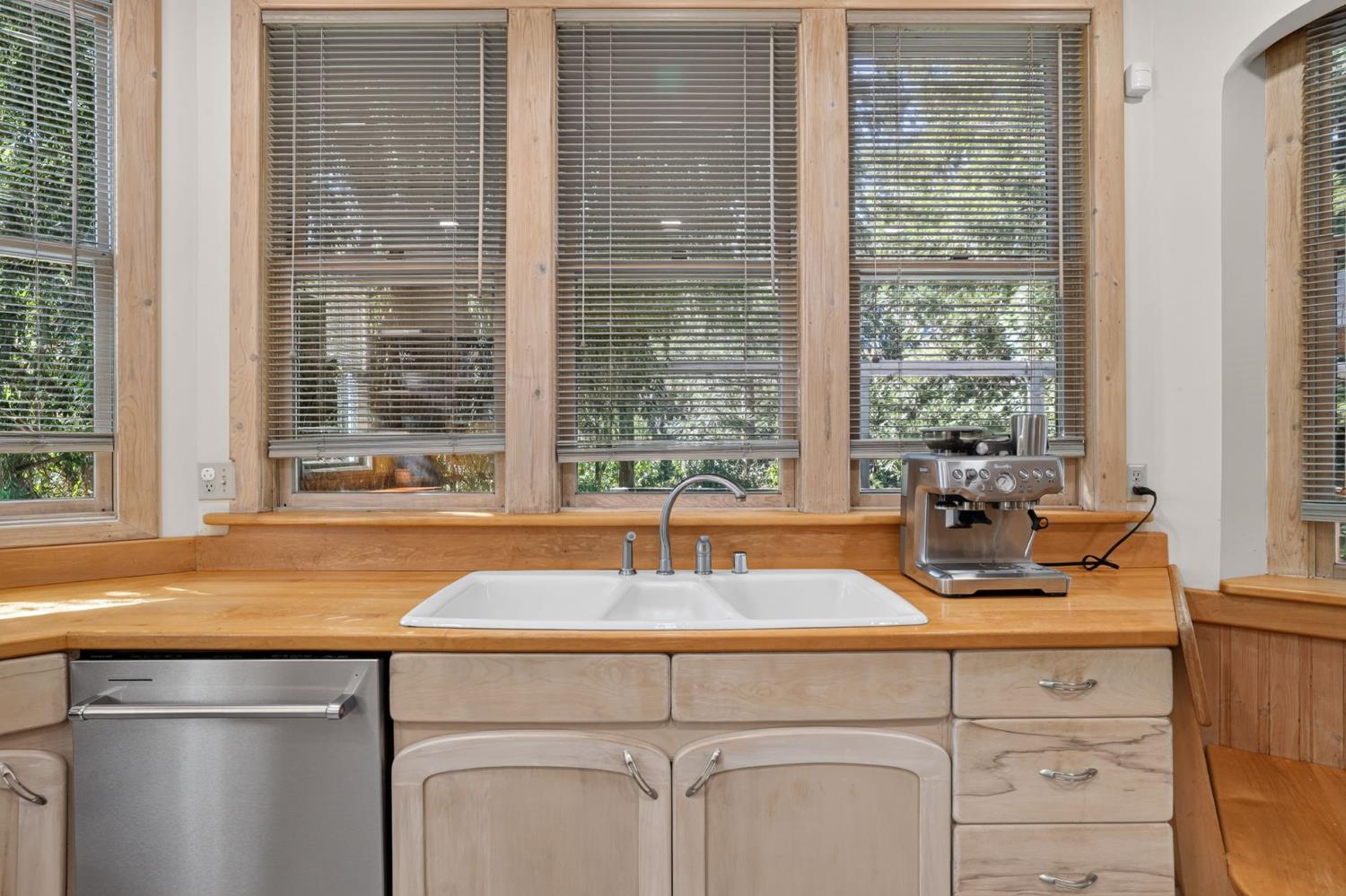 3940 Bannister Road Fair Oaks, CA 95628 - Photo 15 of 78 Gallery Image 15