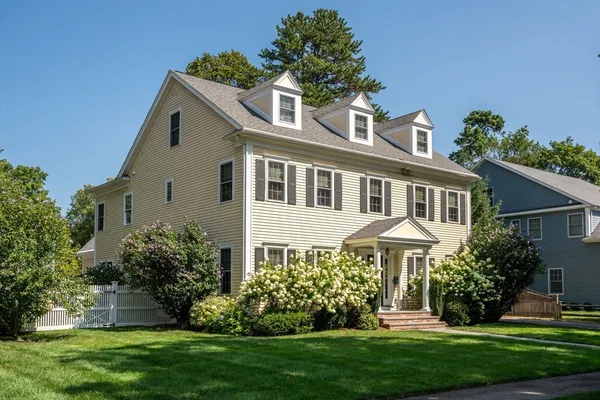 $3,200,000 | 27 Garrison Road, Wellesley, MA 02482