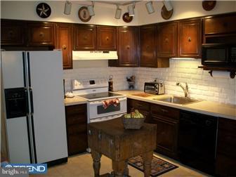 522 Cedar Hill Road Ambler, PA 19002 - Photo 9 of 12 Kitchen