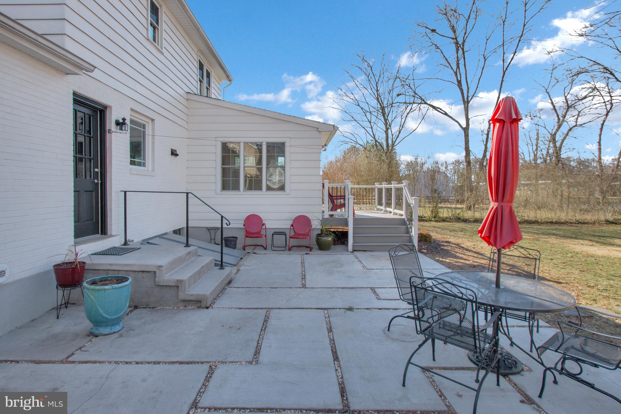 310 Apple Road Newark, DE 19711 - Photo 27 of 32 Spacious Slate Patio with Deck