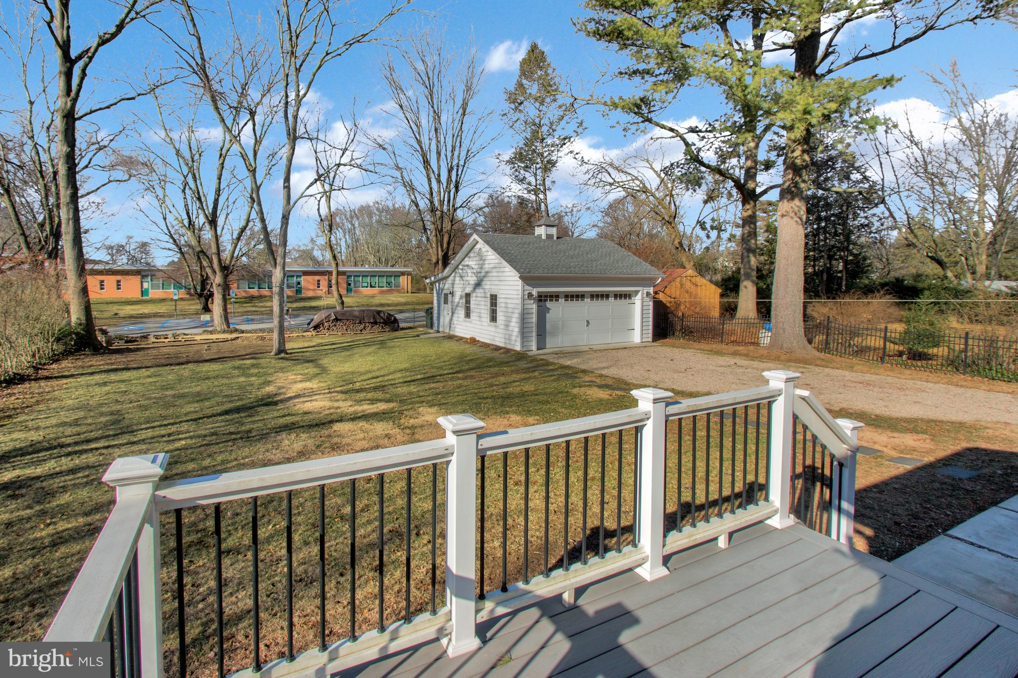 310 Apple Road Newark, DE 19711 - Photo 28 of 32 Deck Overlooks Large Backyard