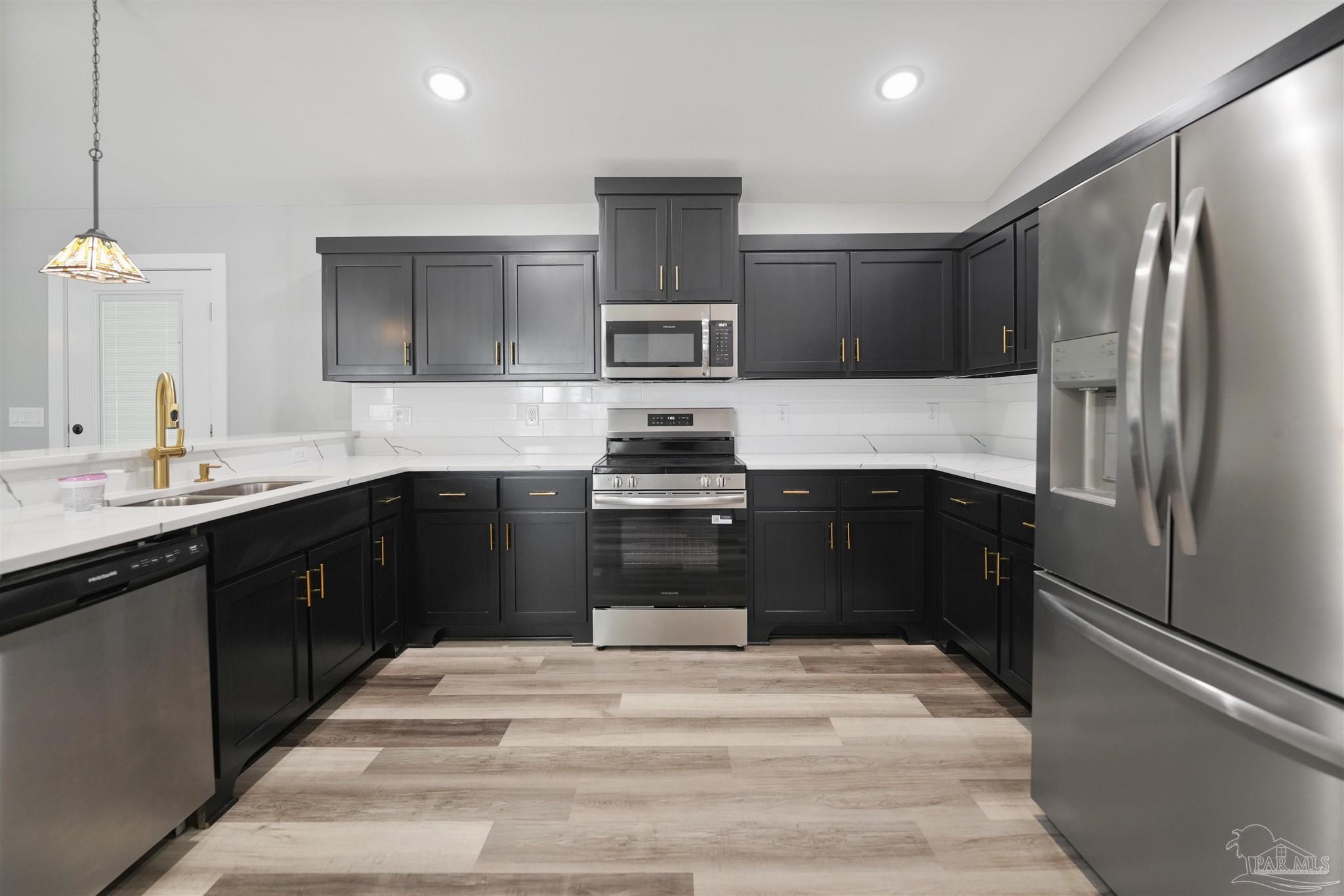 4986 Guernsey Road Pace, FL 32571 - Photo 5 of 34 Gallery Image 5