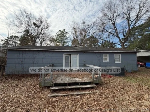 a house view with a outdoor space