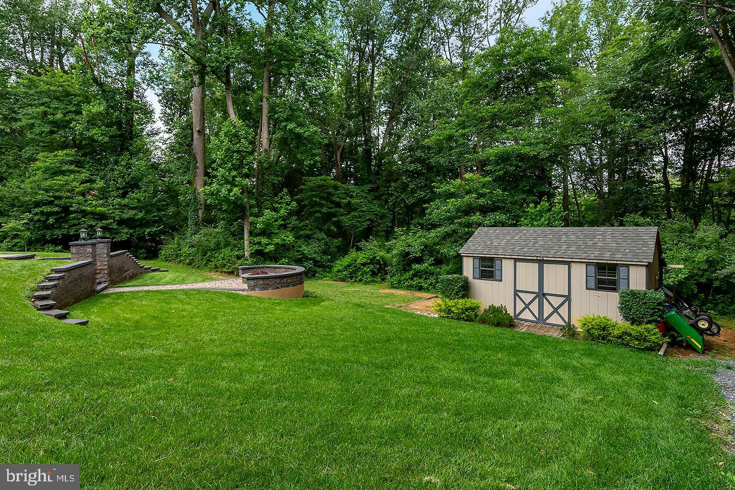 40 Birch Lane Pilesgrove, NJ 08098 - Photo 33 of 35