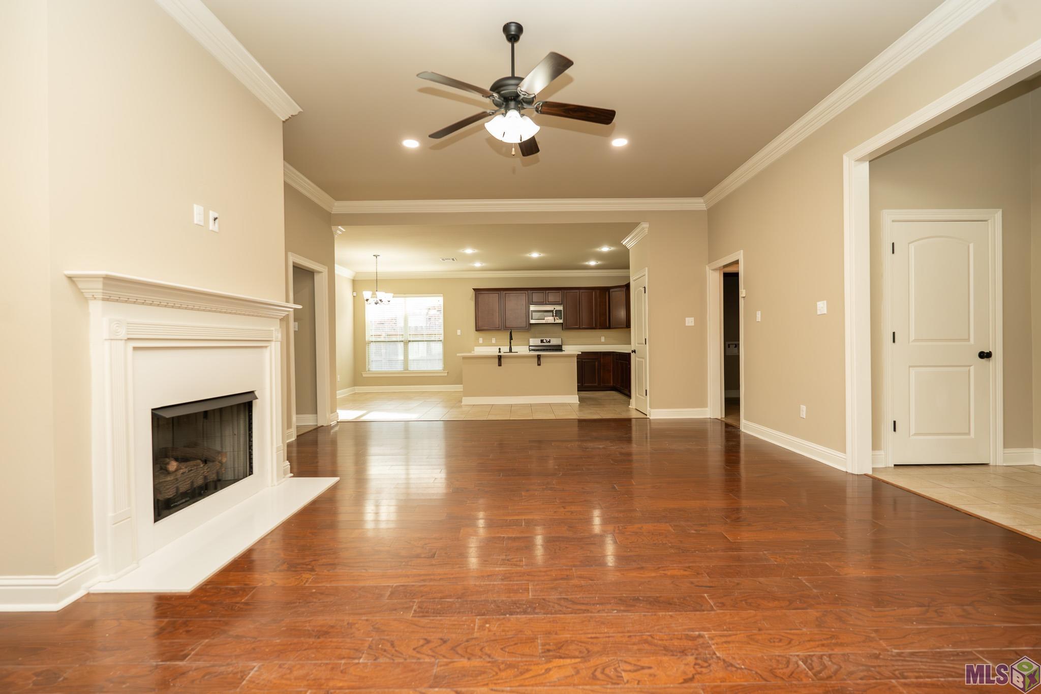 9045 Falling Oak Drive Baton Rouge, LA 70817 - Photo 5 of 25 Gallery Image 5