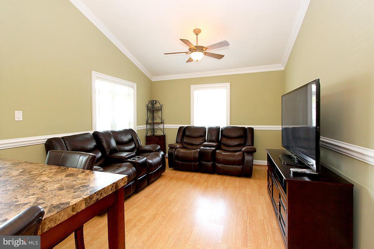 14201 Chesterfield Road Rockville, MD 20853 - Photo 12 of 29 Family Room