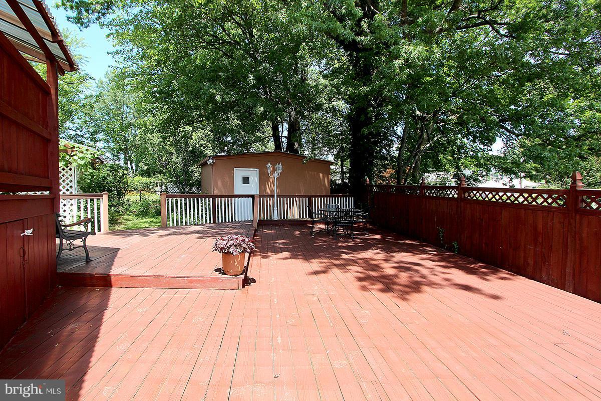 14201 Chesterfield Road Rockville, MD 20853 - Photo 26 of 29 Exterior (Rear)