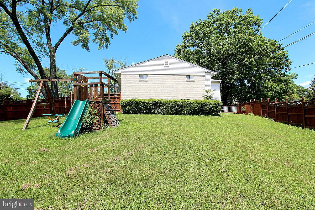 14201 Chesterfield Road Rockville, MD 20853 - Photo 28 of 29 Exterior (General)