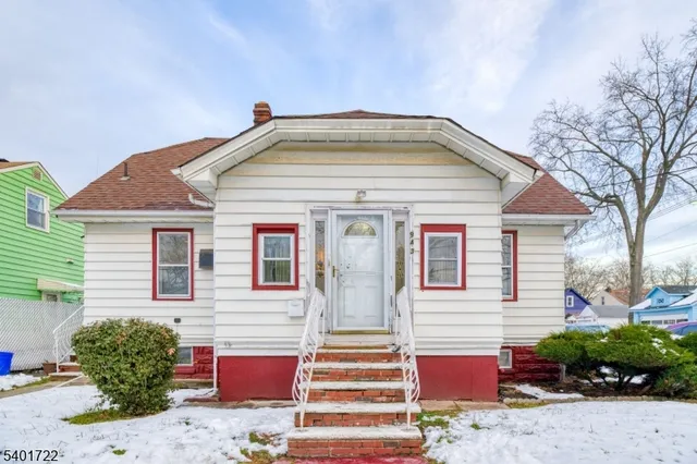 $475,000 | 943 Drake Avenue, Roselle, NJ 07203