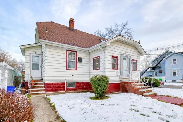$470,000 | 943 Drake Avenue, Roselle, NJ 07203