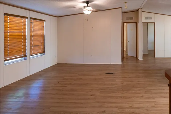 $210,000 | 112 Baldwin Avenue, Lake City, TX 78368