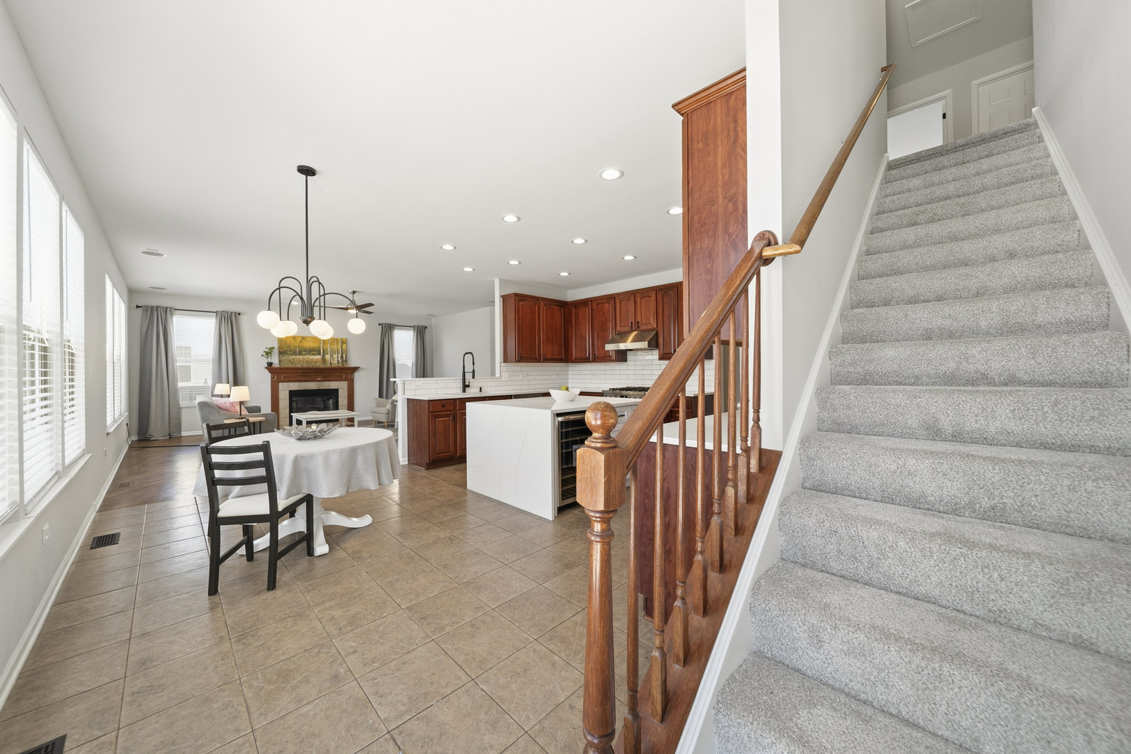 305 Chick Evans Street Bolingbrook, IL 60490 - Photo 12 of 37