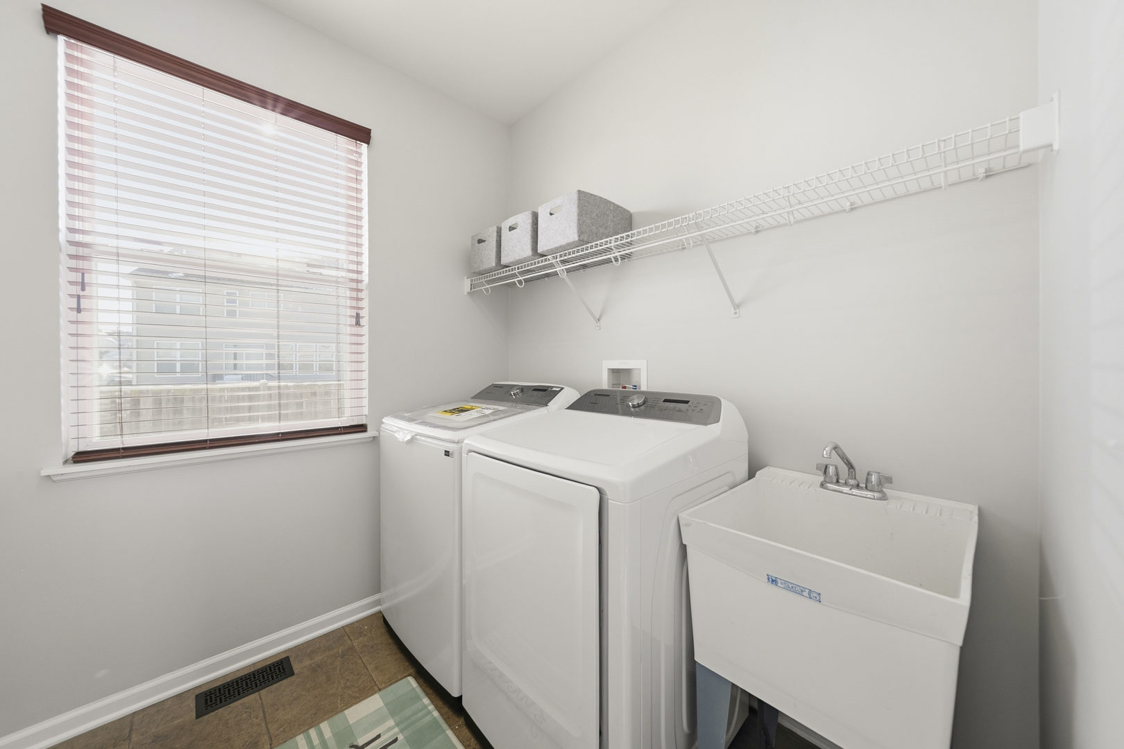 305 Chick Evans Street Bolingbrook, IL 60490 - Photo 31 of 37