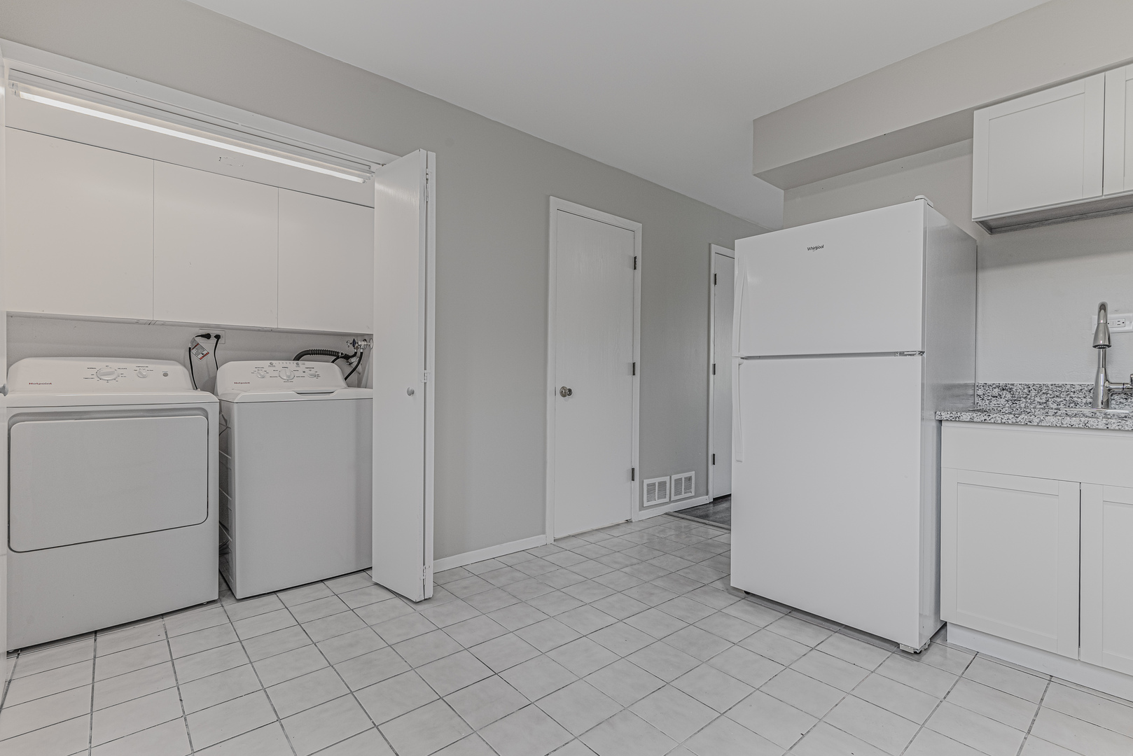 17357 Maple Lane Gurnee, IL 60031 - Photo 11 of 29