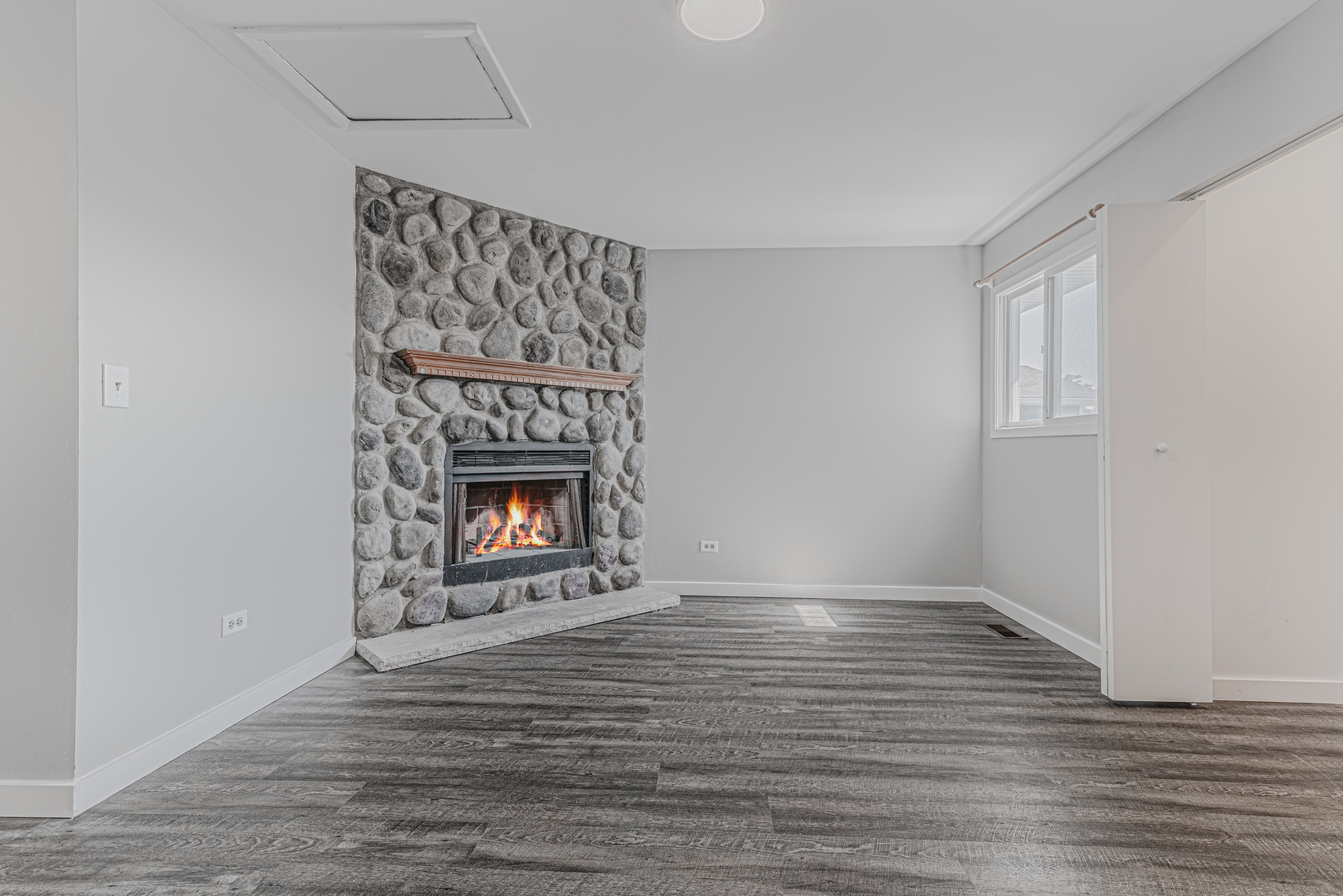 17357 Maple Lane Gurnee, IL 60031 - Photo 14 of 29