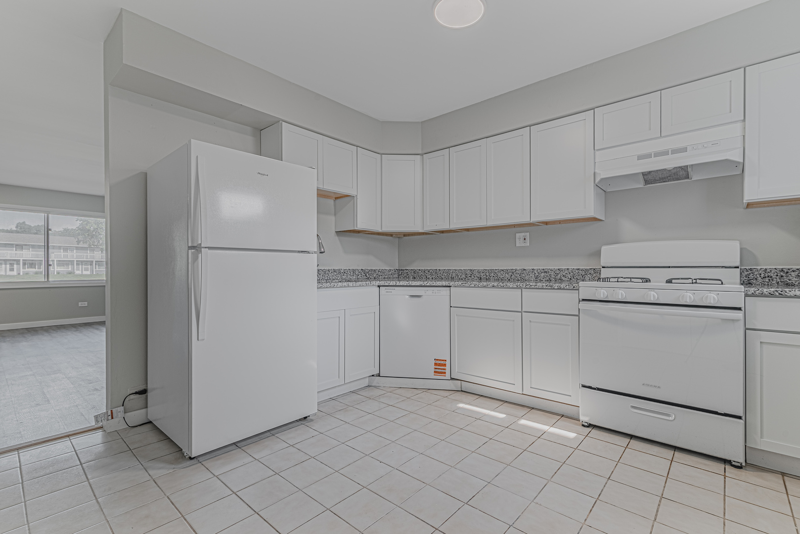 17357 Maple Lane Gurnee, IL 60031 - Photo 9 of 29