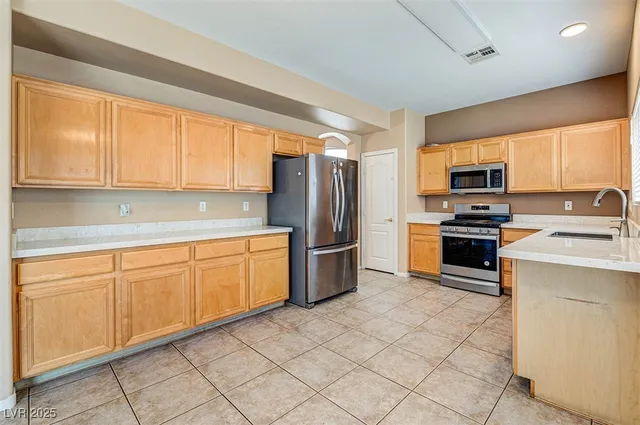 $3,300 | 1493 Arroyo Verde Drive, Henderson, NV 89012