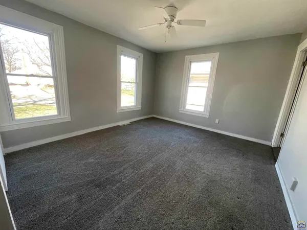 $119,900 | 1530 West Street, Emporia, KS 66801