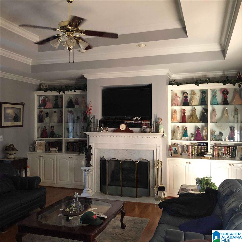 511 Henderson Road Odenville, AL 35120 - Photo 2 of 13