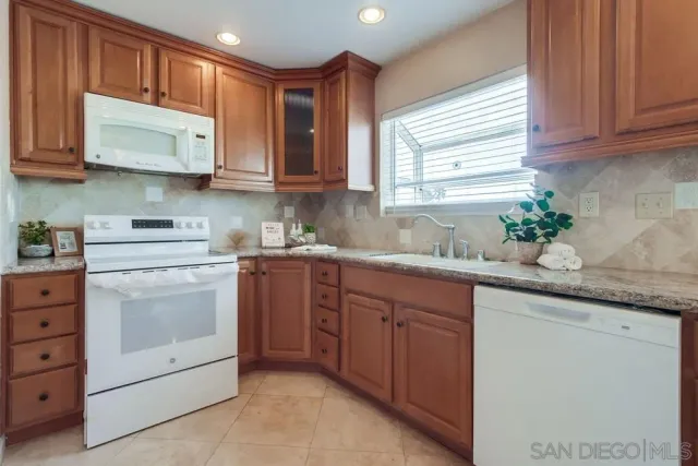 $549,000 | 3621 Vista Campana South, Unit 92, Oceanside, CA 92057