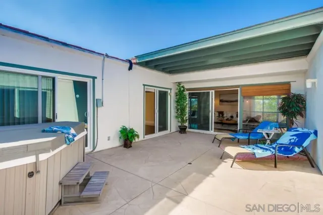 $549,000 | 3621 Vista Campana South, Unit 92, Oceanside, CA 92057