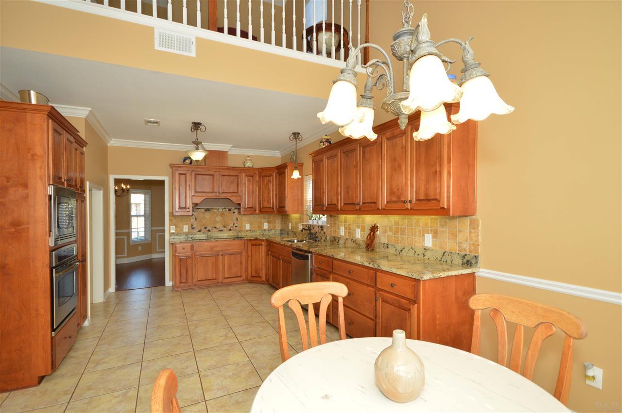825 Copper Ridge Drive Cantonment, FL 32533 - Photo 12 of 50 Gallery Image 12