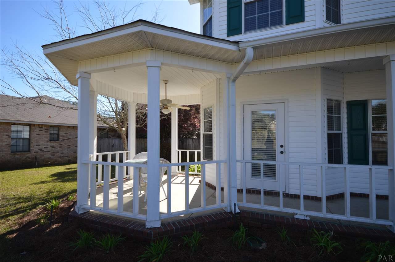 825 Copper Ridge Drive Cantonment, FL 32533 - Photo 45 of 50 sitting area - covered front porch