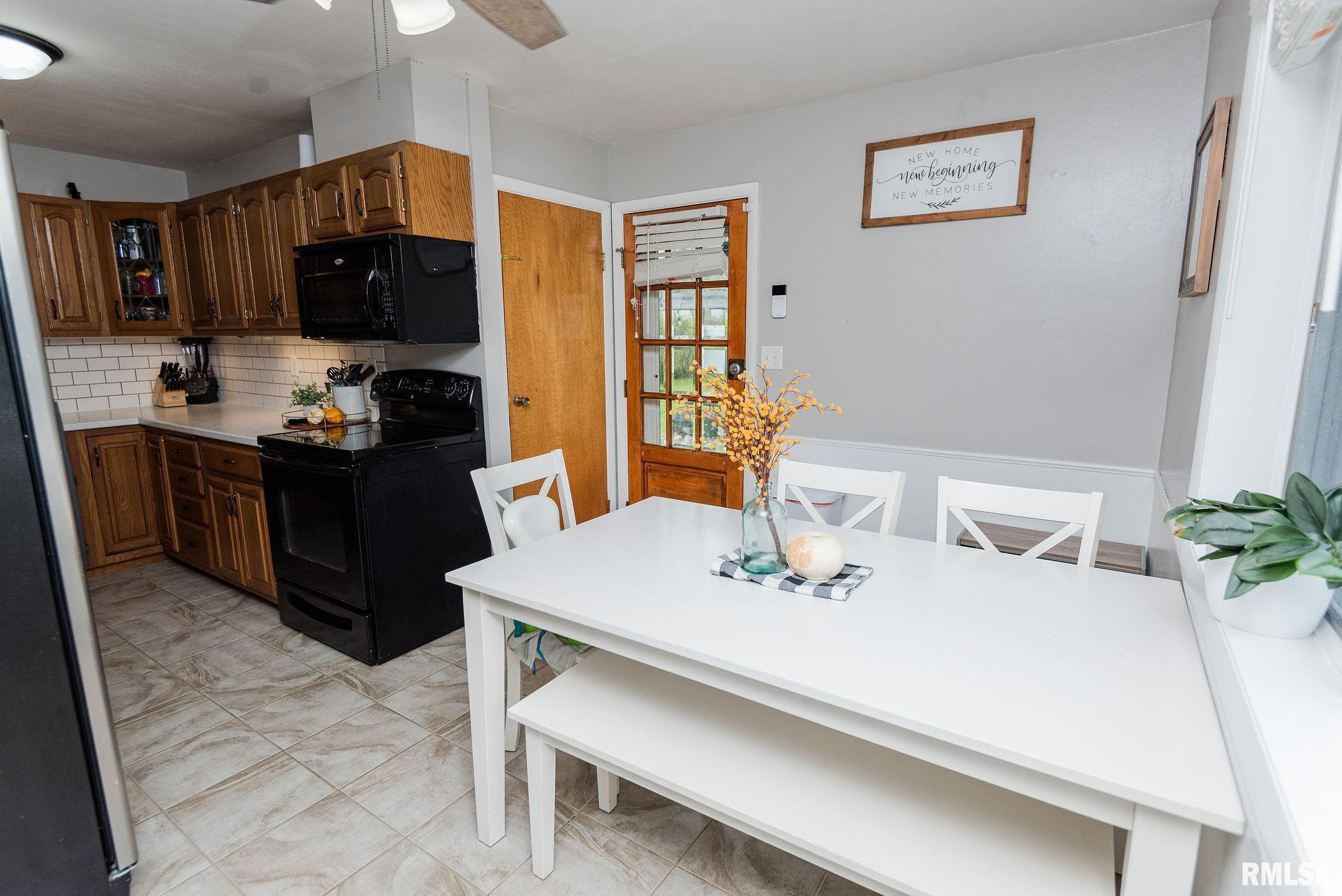 5631 North Hamilton Road Peoria, IL 61614 - Photo 23 of 69 Gallery Image 23