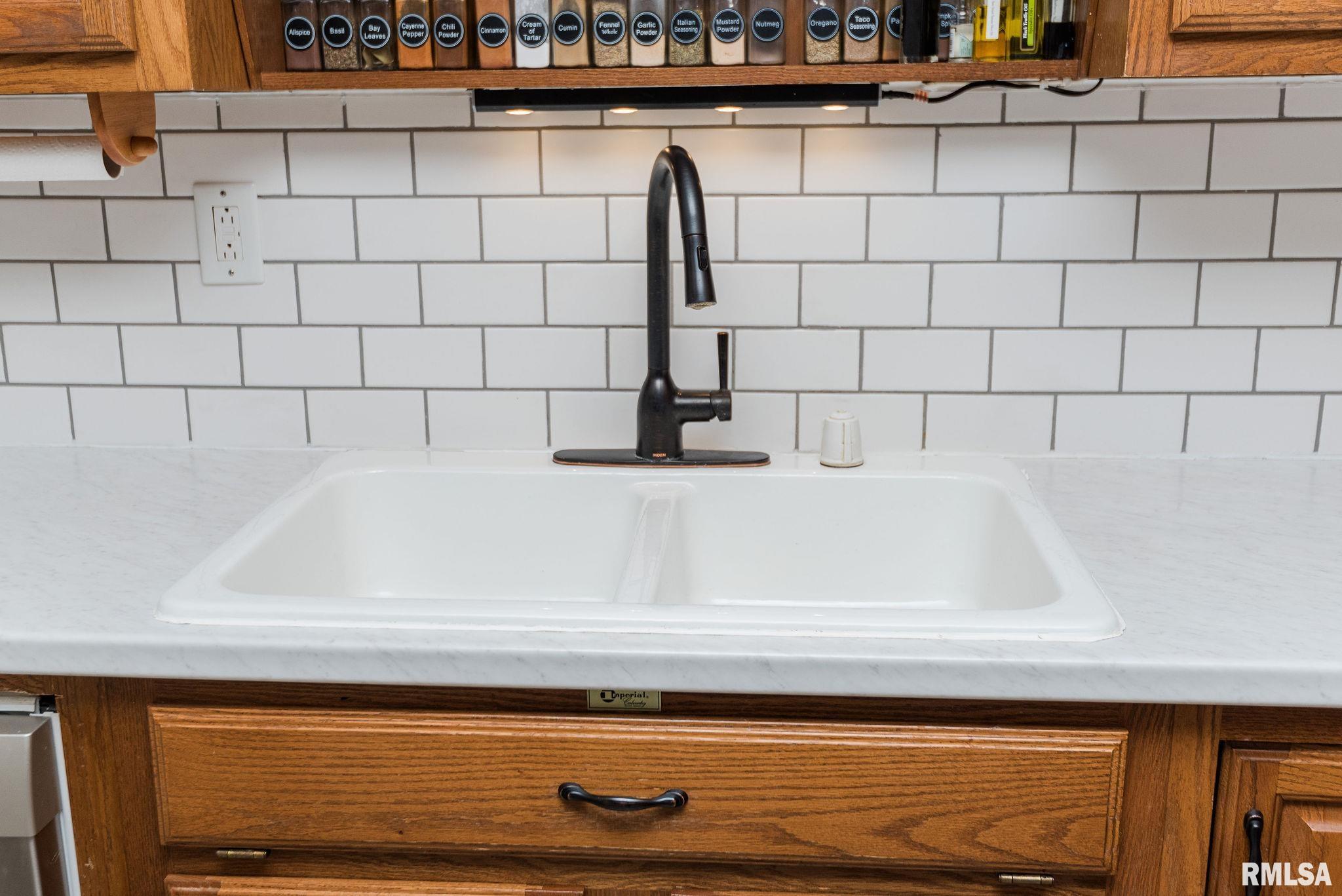 5631 North Hamilton Road Peoria, IL 61614 - Photo 26 of 69 Gallery Image 26