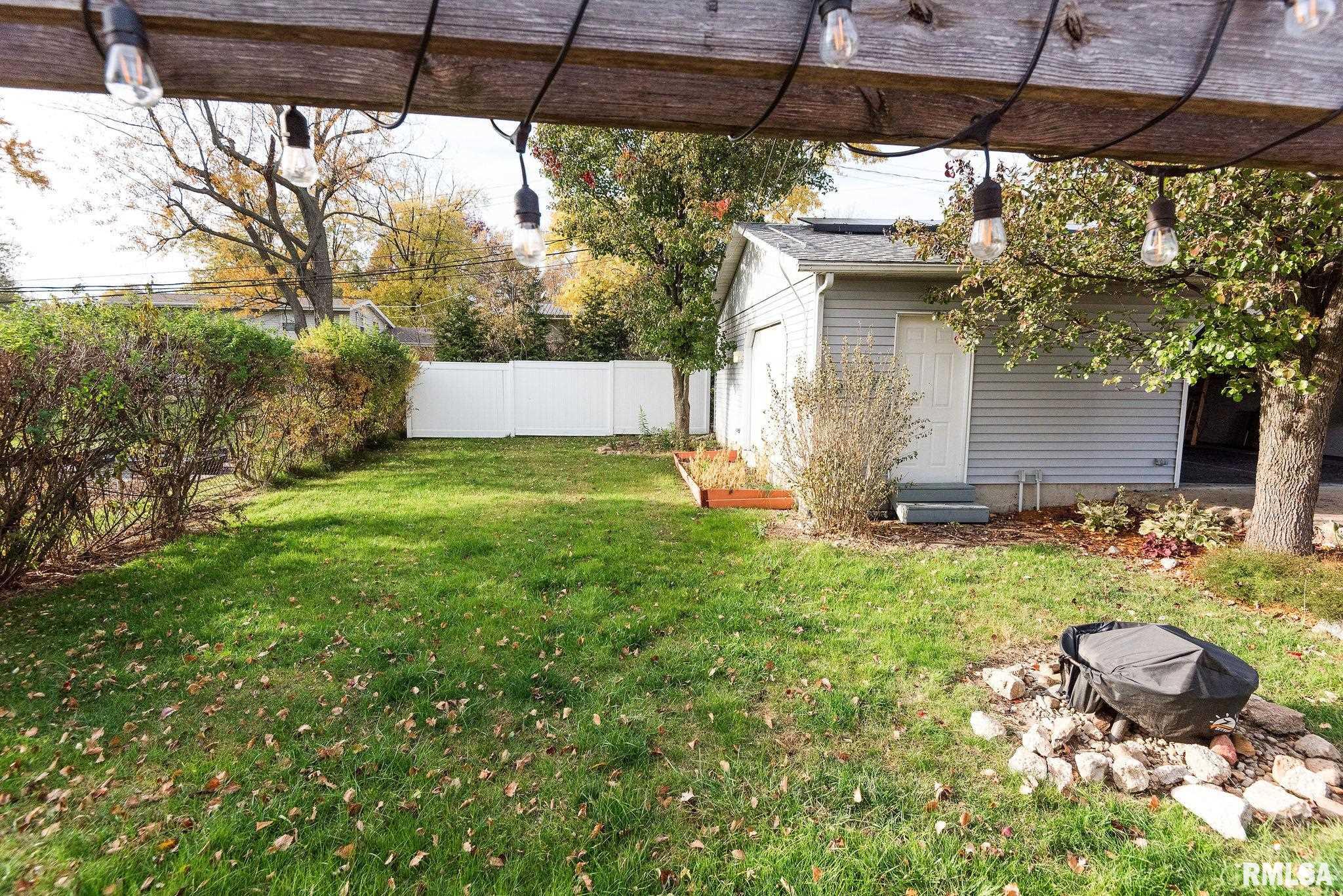 5631 North Hamilton Road Peoria, IL 61614 - Photo 6 of 69 Gallery Image 6
