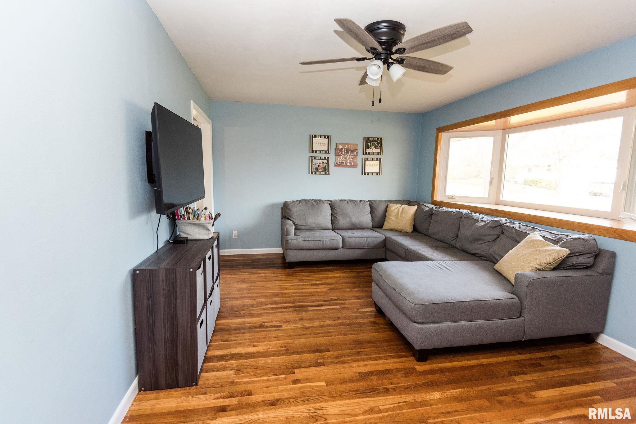 5631 North Hamilton Road Peoria, IL 61614 - Photo 10 of 69 Gallery Image 10