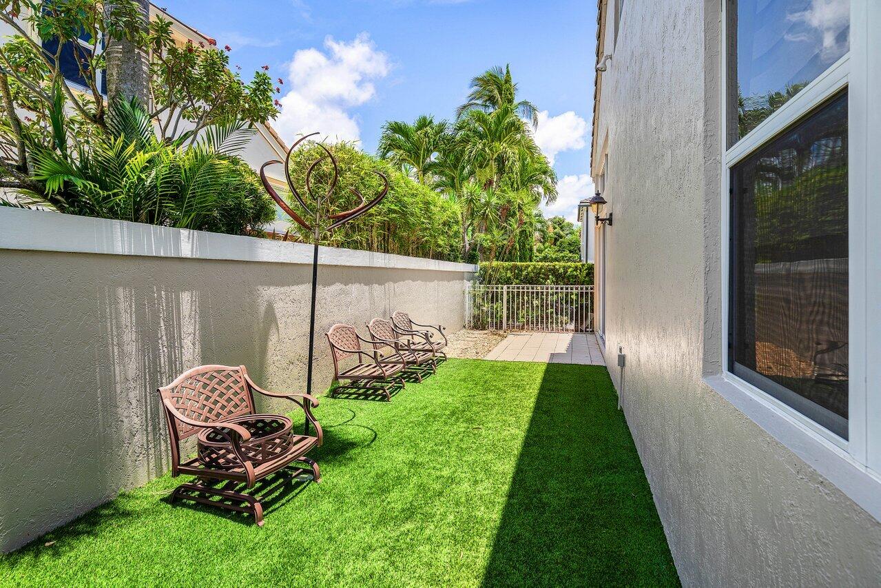 3299 Northwest 53rd Circle Boca Raton, FL 33496 - Photo 27 of 31 29