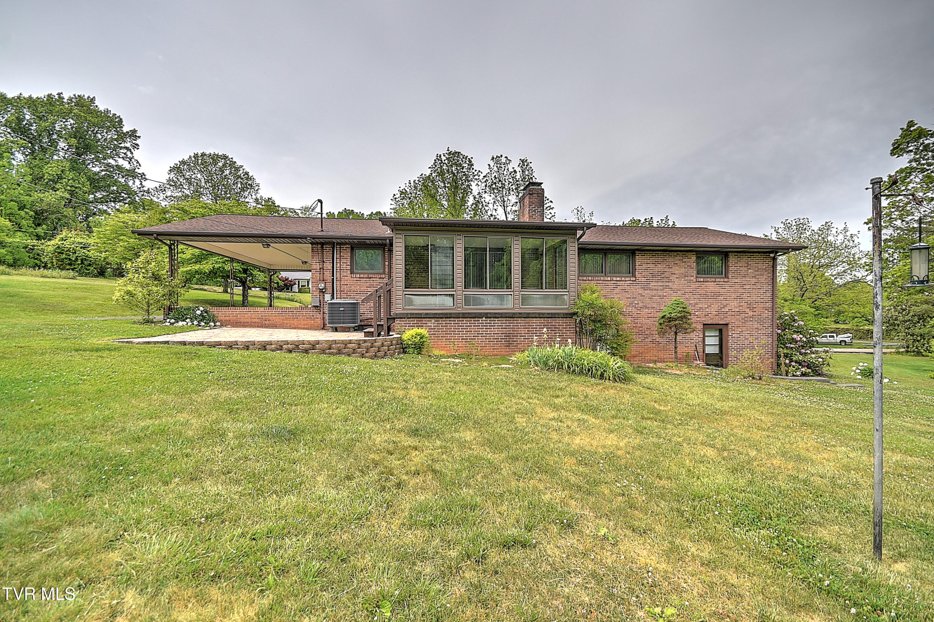 1921 Edens Ridge Road Kingsport, TN 37664 - Photo 42 of 80 1921 Edens Ridge RH-43