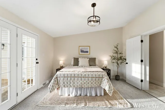 $359,900 | 7976 10 Mile Road Northeast, Rockford, MI 49341