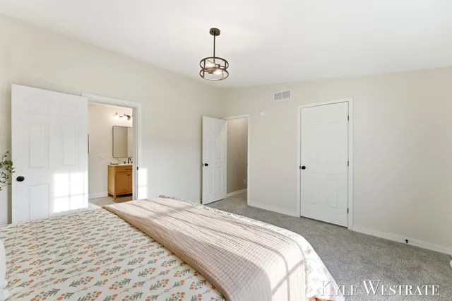 $359,900 | 7976 10 Mile Road Northeast, Rockford, MI 49341