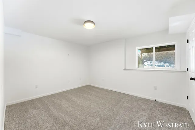 $359,900 | 7976 10 Mile Road Northeast, Rockford, MI 49341