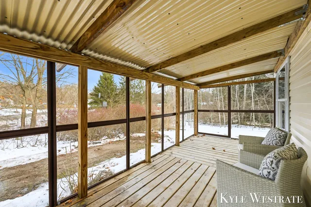 $359,900 | 7976 10 Mile Road Northeast, Rockford, MI 49341