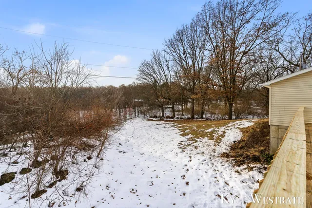 $359,900 | 7976 10 Mile Road Northeast, Rockford, MI 49341