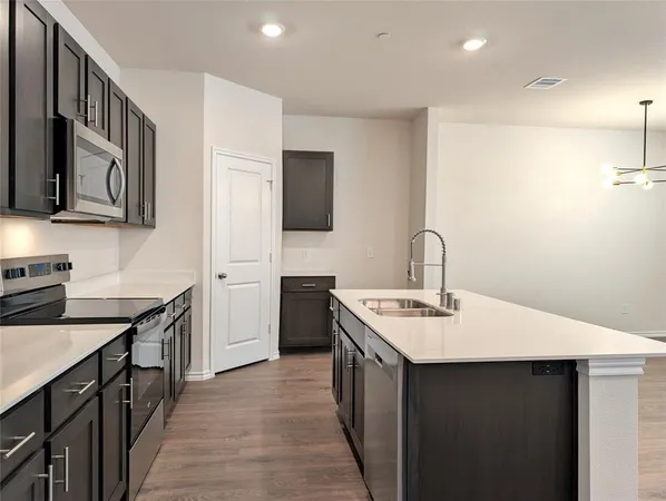 $1,895 | 7010 Moonflower Lane, Princeton, TX 75407