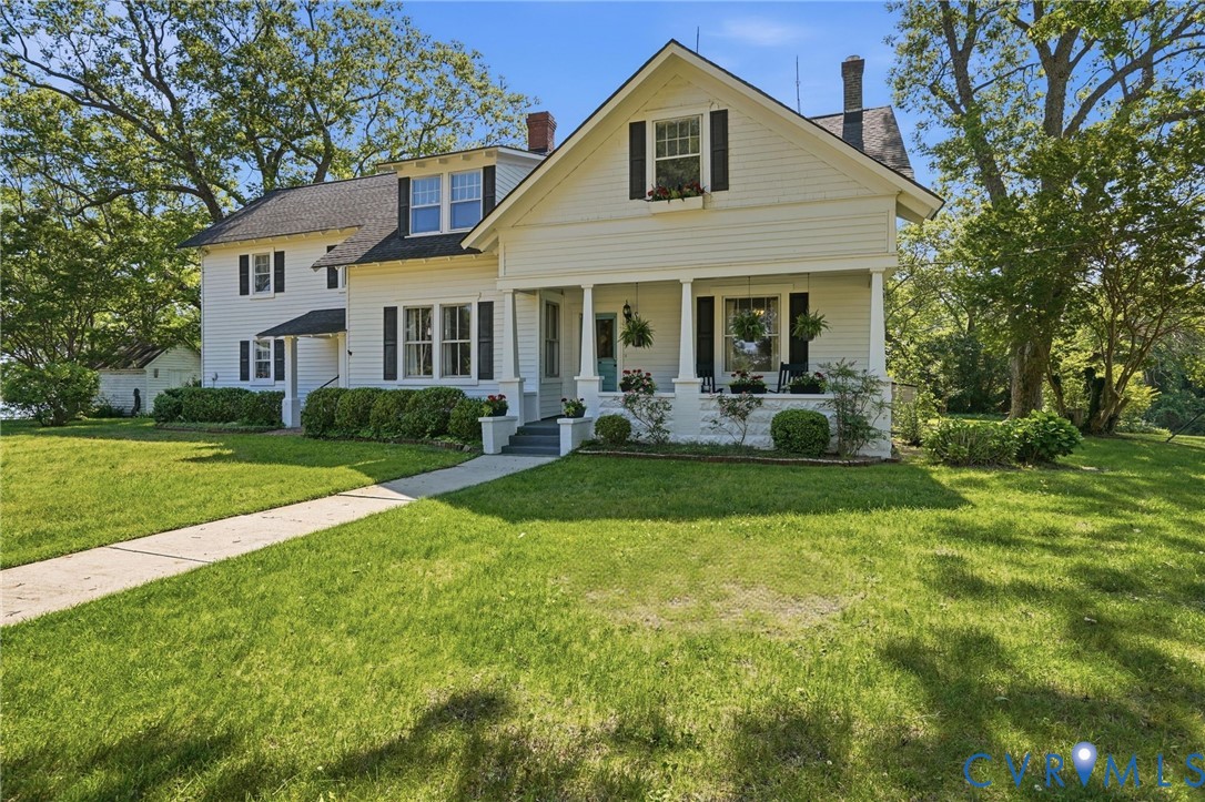 443 Locklies Creek Road Topping, VA 23169 - Photo 4 of 58