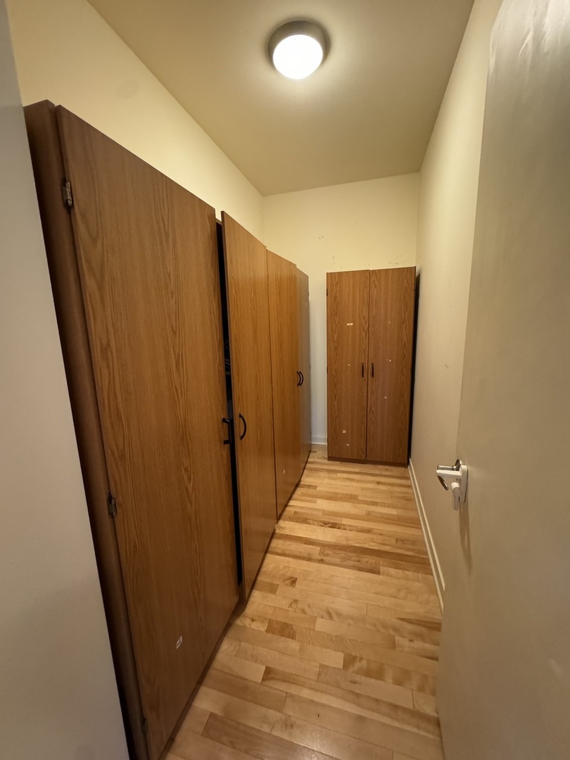 1155 West Roosevelt Road, Unit 204 Chicago, IL 60608 - Photo 8 of 13