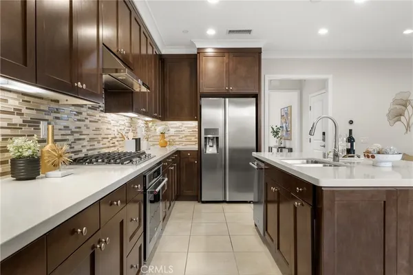 $1,850,000 | 113 Hanging Garden, Irvine, CA 92620