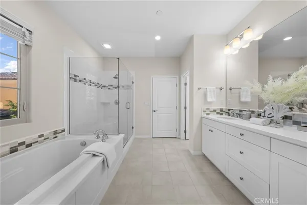 $1,850,000 | 113 Hanging Garden, Irvine, CA 92620